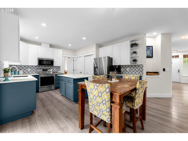 18400 Se 42ND Cir, Vancouver, WA 98683