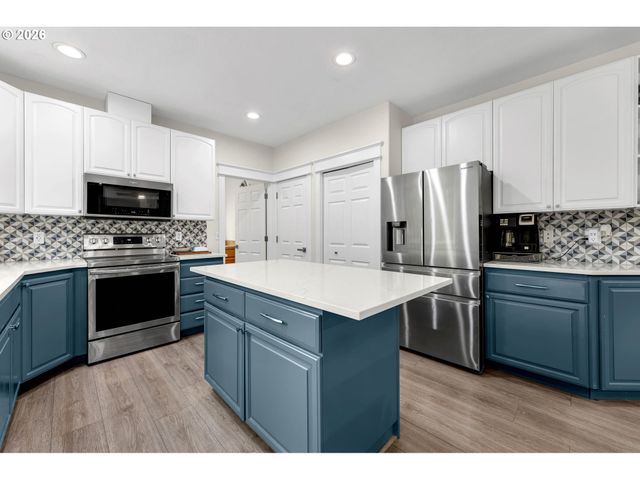 18400 Se 42ND Cir, Vancouver, WA 98683