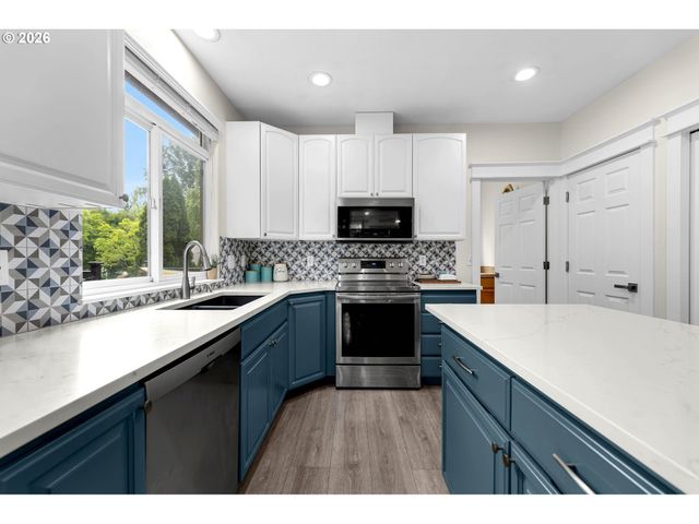 18400 Se 42ND Cir, Vancouver, WA 98683