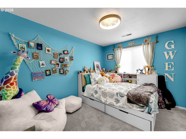 18400 Se 42ND Cir, Vancouver, WA 98683