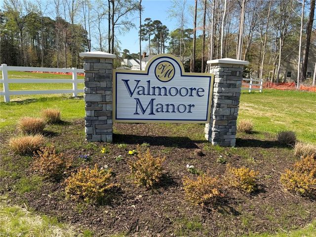 31 Hunts Neck RD, Poquoson, VA 23662
