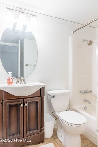 222 Carolina Beach Avenue N Unit 112, Carolina Beach, NC 28428