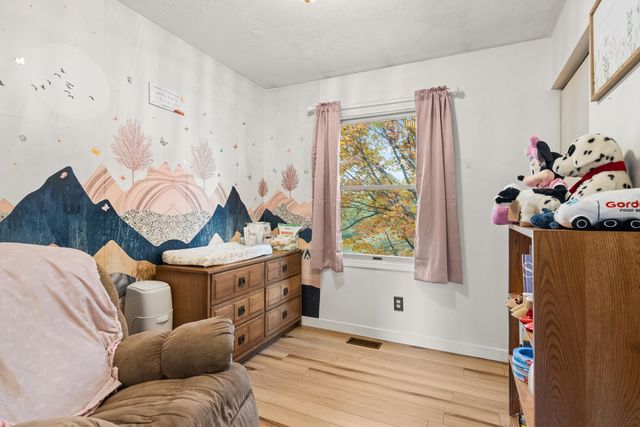 1179 N 4 Mile Road, East Bay Twp, MI 49696