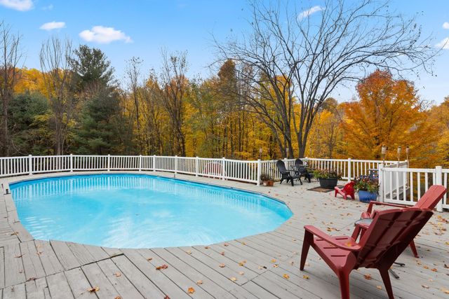 1179 N 4 Mile Road, East Bay Twp, MI 49696