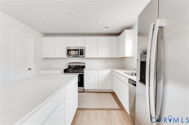 332 Camerons Ferry Dr, Glen Allen, VA 23060