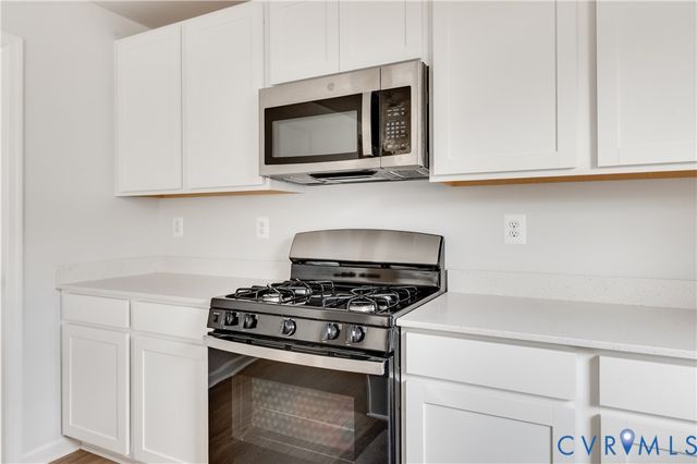332 Camerons Ferry Dr, Glen Allen, VA 23060