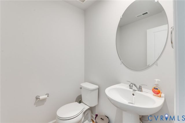 332 Camerons Ferry Dr, Glen Allen, VA 23060