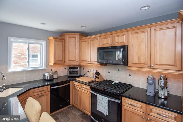 622 EMERSON ST, Philadelphia, PA 19111