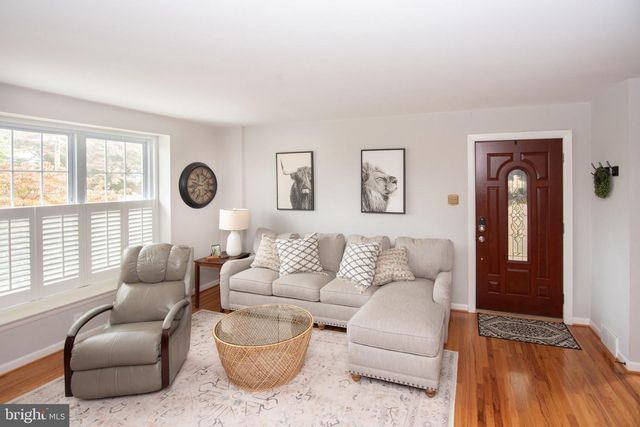 622 EMERSON ST, Philadelphia, PA 19111