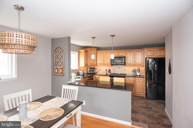 622 EMERSON ST, Philadelphia, PA 19111