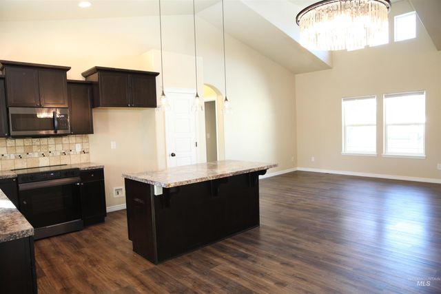 311 Cayuse Creek Dr., Kimberly, ID 83341