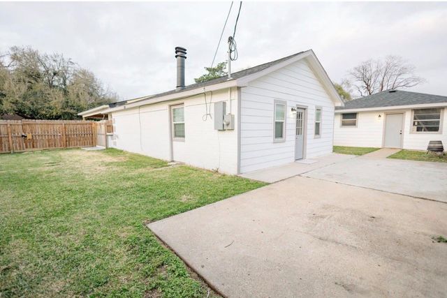 2202 4th Street, Galena Park, TX 77547