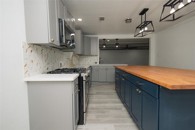 2202 4th Street, Galena Park, TX 77547