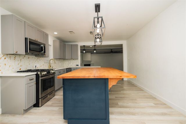 2202 4th Street, Galena Park, TX 77547