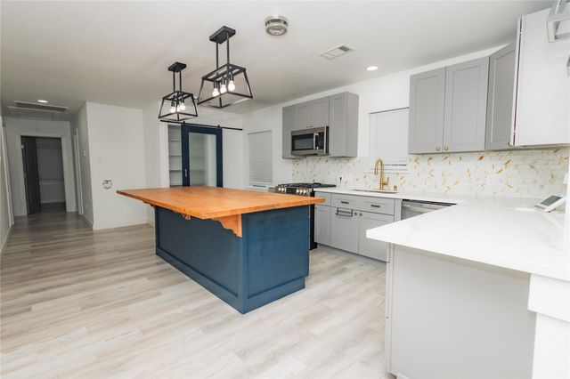 2202 4th Street, Galena Park, TX 77547