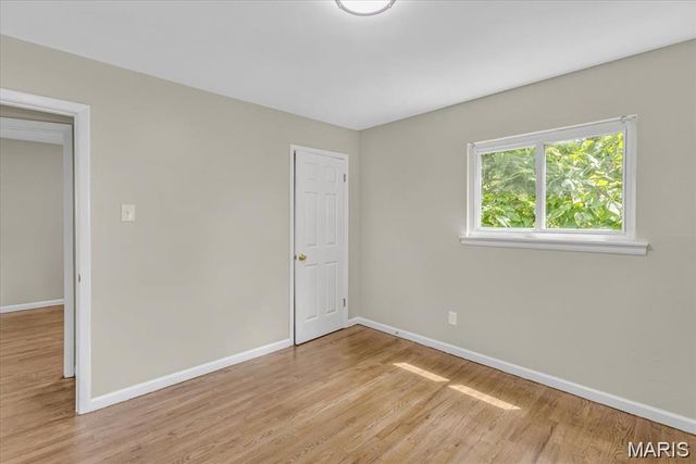 3368 Suncrest Avenue, Breckenridge Hills, MO 63114