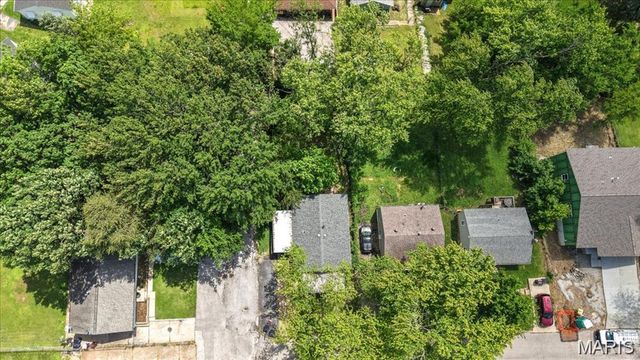 3368 Suncrest Avenue, Breckenridge Hills, MO 63114