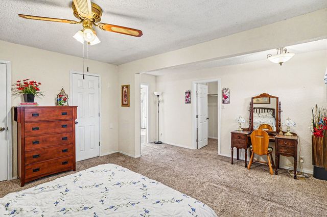 324 Ashwood Street, Azle, TX 76020