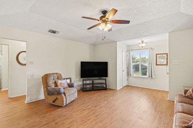 324 Ashwood Street, Azle, TX 76020