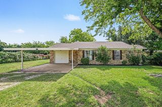 324 Ashwood Street, Azle, TX 76020