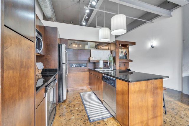 400 Salem Ave SW Unit 1F, Roanoke, VA 24016