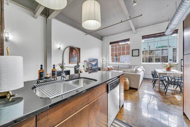 400 Salem Ave SW Unit 1F, Roanoke, VA 24016