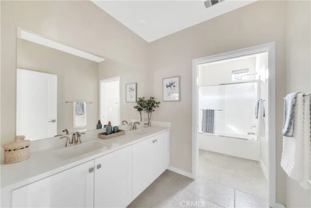 203 Bowery, Irvine, CA 92612