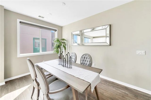 203 Bowery, Irvine, CA 92612