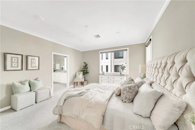 203 Bowery, Irvine, CA 92612