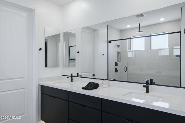 7398 W BENT TREE Drive, Peoria, AZ 85383