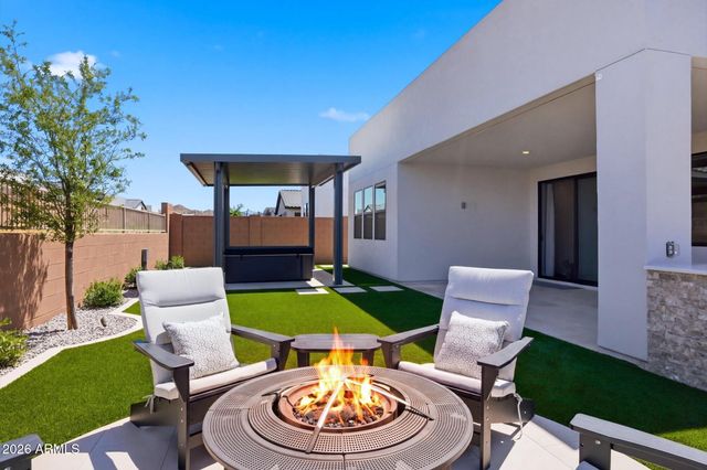 7398 W BENT TREE Drive, Peoria, AZ 85383
