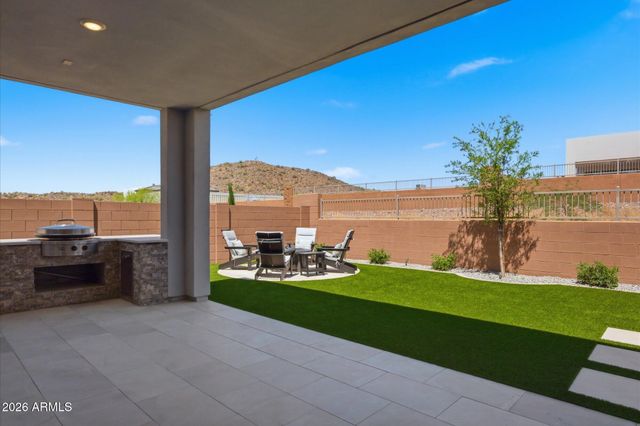 7398 W BENT TREE Drive, Peoria, AZ 85383