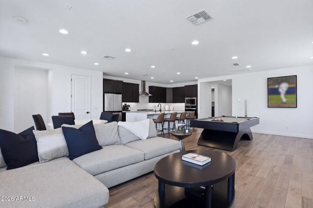 7398 W BENT TREE Drive, Peoria, AZ 85383