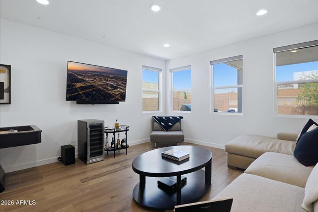 7398 W BENT TREE Drive, Peoria, AZ 85383