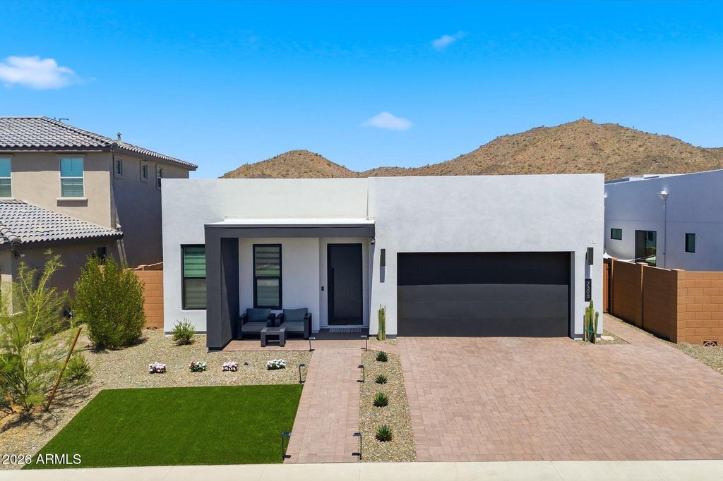 7398 W BENT TREE Drive, Peoria, AZ 85383
