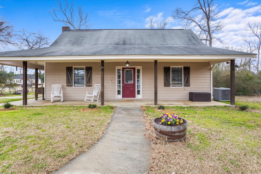 205 Live Oak Drive, Waynesboro, GA 30830