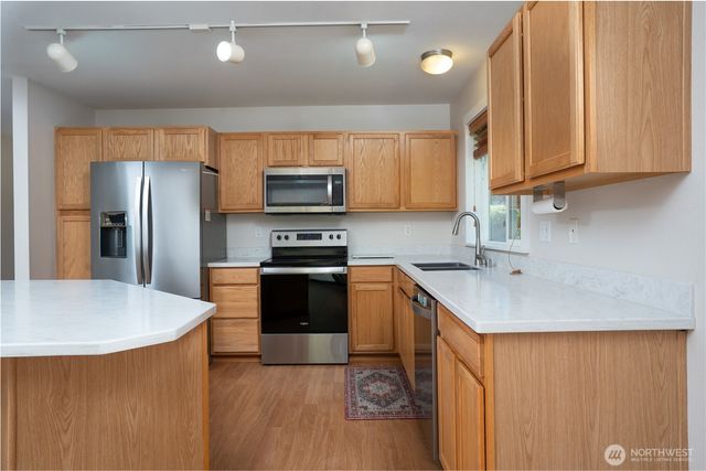 6415 54th Avenue NW, Gig Harbor, WA 98335