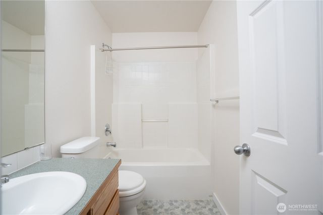 6415 54th Avenue NW, Gig Harbor, WA 98335