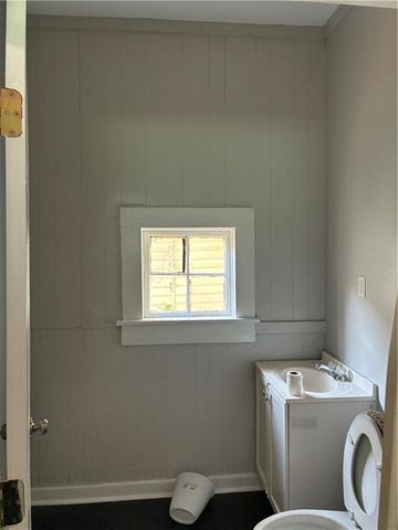 1054 State Street, Mobile, AL 36603