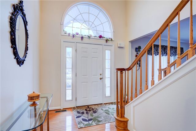 95 Guygrace Lane, Penfield, NY 14580