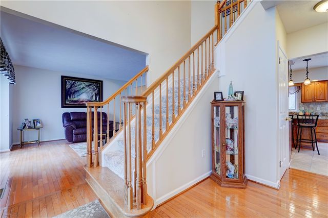 95 Guygrace Lane, Penfield, NY 14580