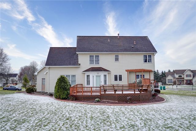 95 Guygrace Lane, Penfield, NY 14580