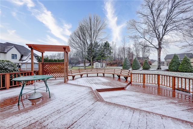 95 Guygrace Lane, Penfield, NY 14580