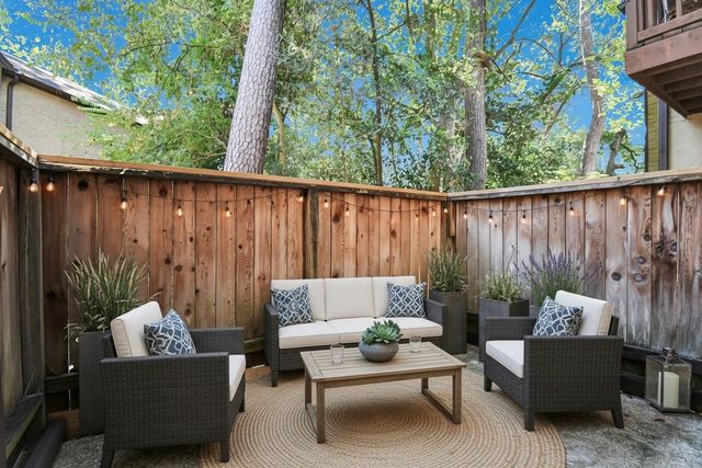 11711 Memorial Dr Drive 41, Houston, TX 77024
