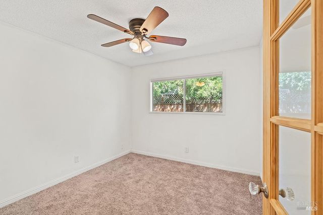 3013 Mono Dr, Santa Rosa, CA 95403