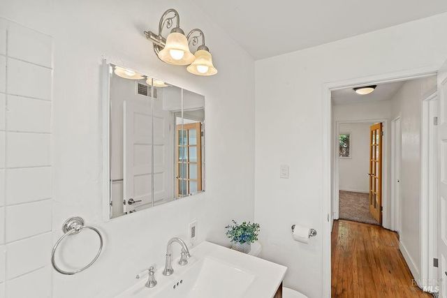 3013 Mono Dr, Santa Rosa, CA 95403