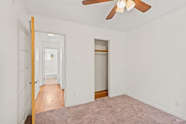 3013 Mono Dr, Santa Rosa, CA 95403