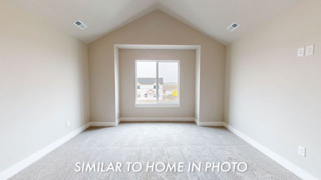 5668 Brook View Avenue, Des Moines, IA 50317
