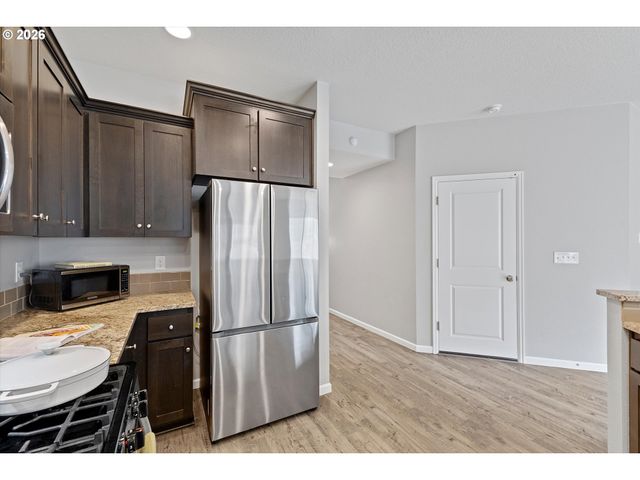 3718 Ne KINGBIRD St, Camas, WA 98607