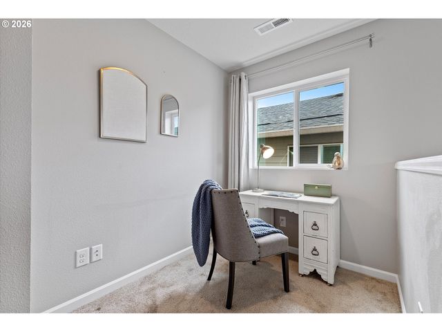 3718 Ne KINGBIRD St, Camas, WA 98607